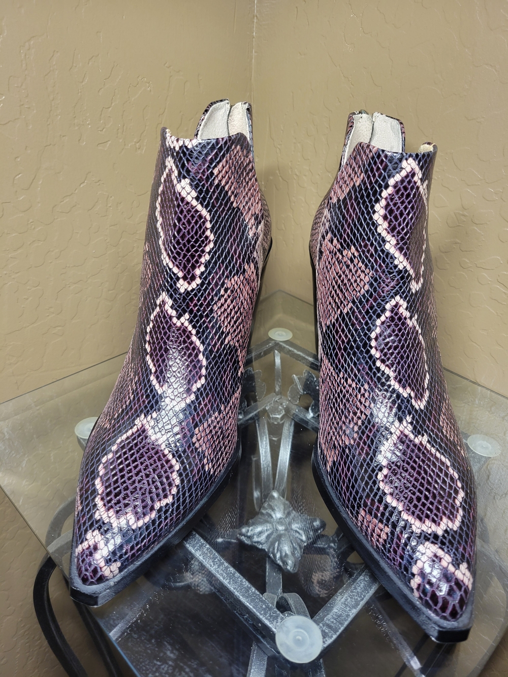 Vince Camuto Gigietta Ankle Booties Women's Size 11M